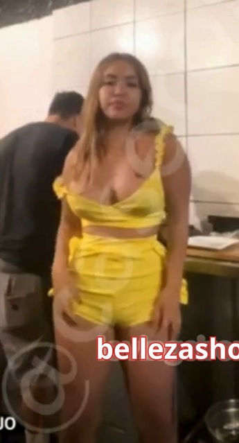 Ariana Rabanal Cicinando Hot