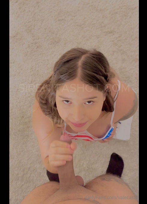 VALE CASTA – ONLYFANS – COLOMBIANA LLENA DE SEMEN