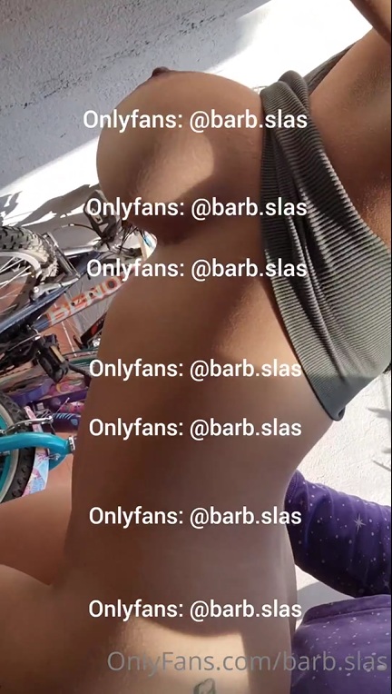 BARB.SLAS – MI PRIMO ME FOLLA EN EL PATIO